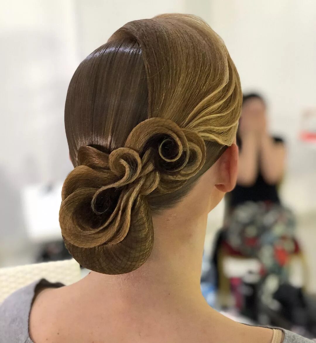 Красивый бальные прически Hairstyle & makeup for beautiful @spirina_mayya by ARTE-CREO stylists. - Bookin 