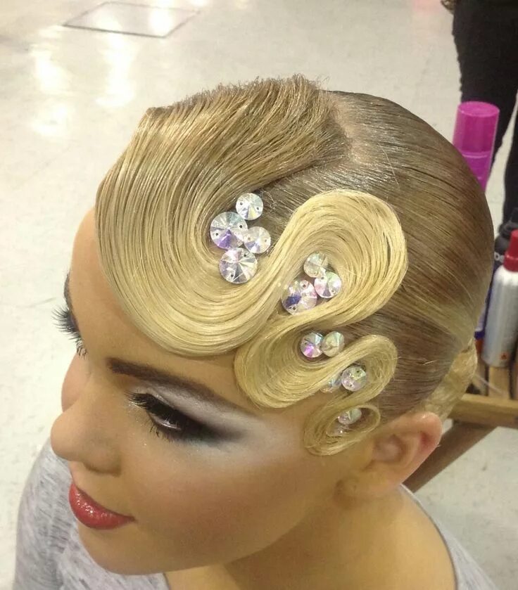 Красивый бальные прически Pin by Rosa clavel Pineda garcia on peinado Competition hair, Ballroom hair, Dan