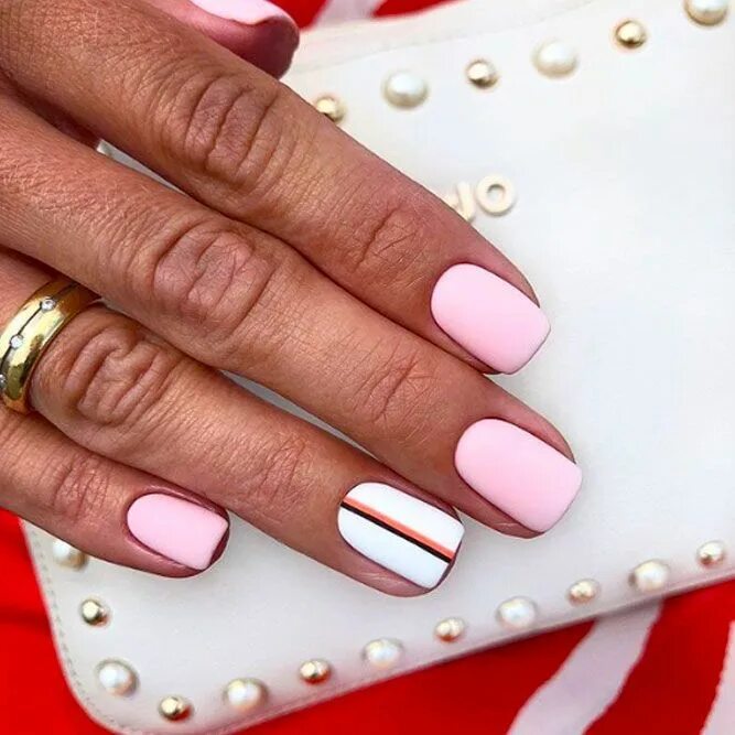 Красивый бело розовый маникюр Pink Nude Nail Design Idea Squoval nails, Nude nail designs, Pretty nail art des