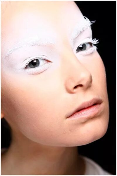 Красивый белый макияж Face Makeup StyleCraze Doll face makeup, Makeup photography, Angel makeup