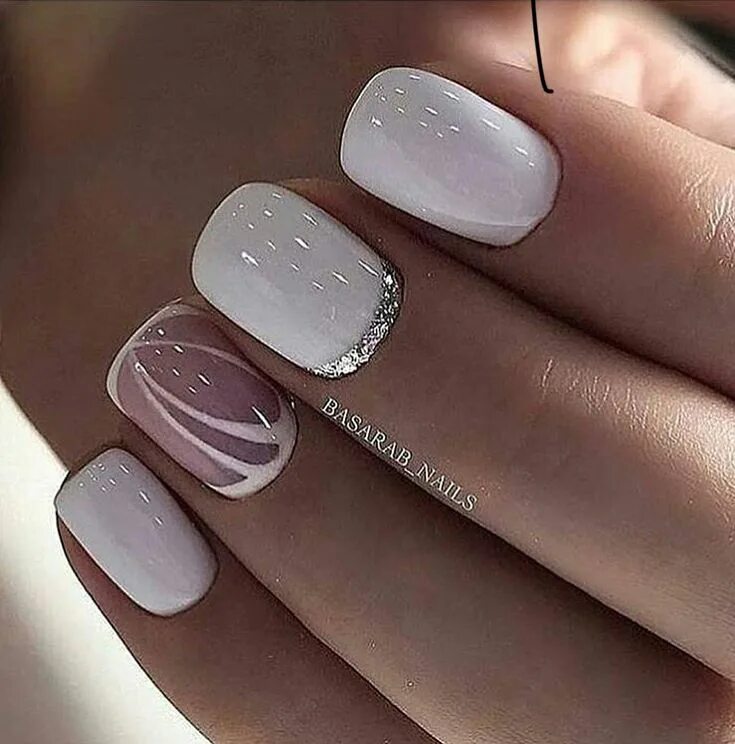 Красивый белый маникюр на коротких ногтях Pin by Alinka Babina on Маникюр/педикюр Pretty nails, Nails, Gel nails