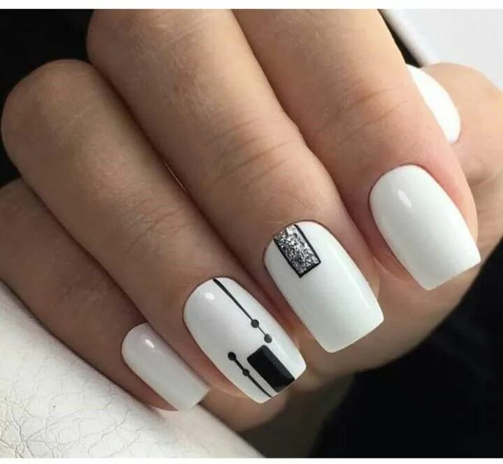 Красивый белый маникюр с дизайном Pin by Hrw Liarmakopoulou on SUMMER DESIGN Trendy nails, Nail art designs, Best 