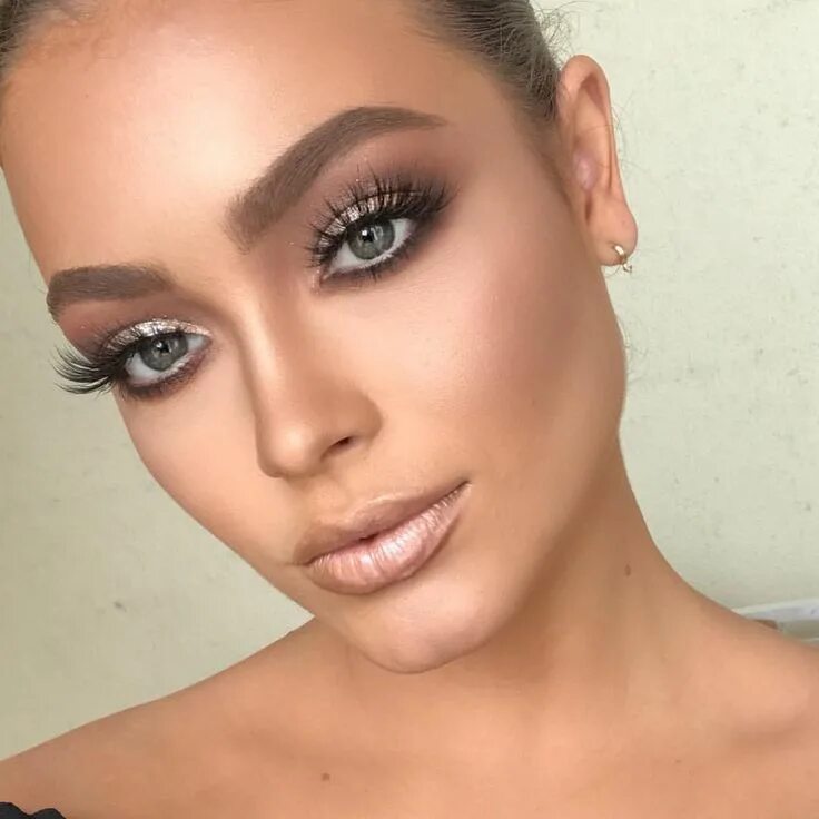 Красивый бежевый макияж 3,253 curtidas, 75 comentários - EDERSON OLIVEIRA (@edersonoliver_beauty) no Ins