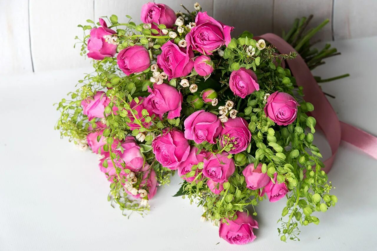 Красивый букет фото с днем Photo Bouquets Roses Pink color Flowers Pink roses, Pink flowers, Pink rose bouq