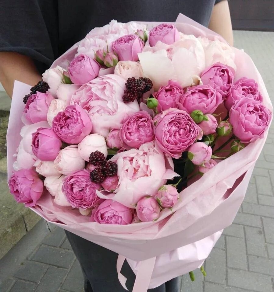 Красивый букет пионов фото Beautiful Bouquet of Pink Peonies
