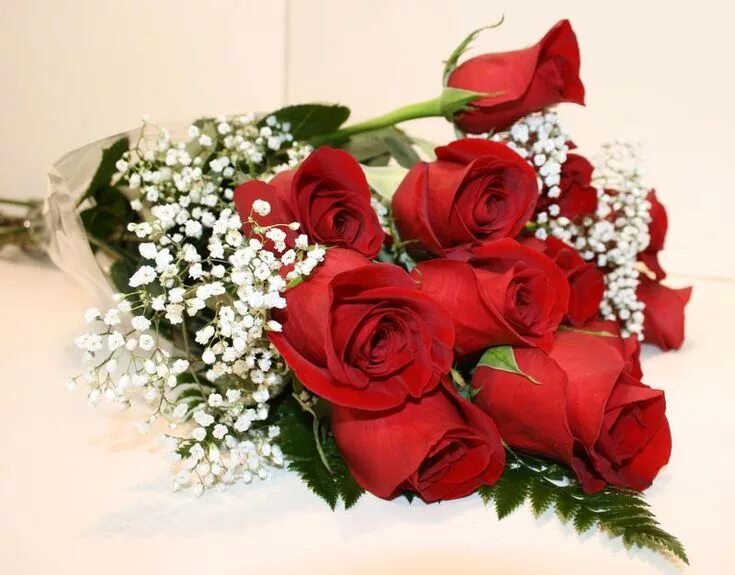Красивый букет роз для женщины фото Online Flowers Delivery for Every Occasion Valentines flowers, Online flower del