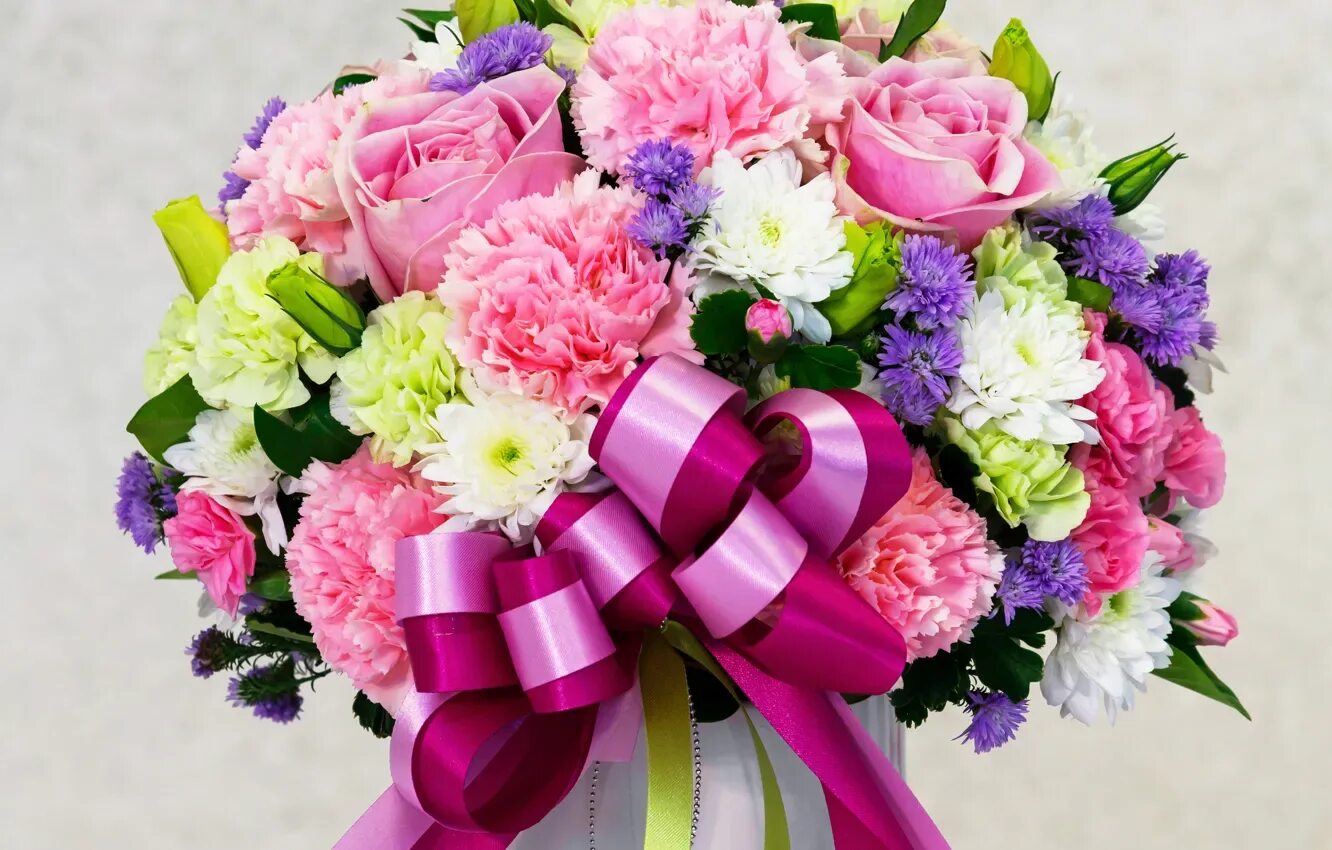 Красивый букет цветов фото с днем рождения Wallpaper roses, bouquet, colorful, bow, March 8, beautiful, beautiful, Roses fo