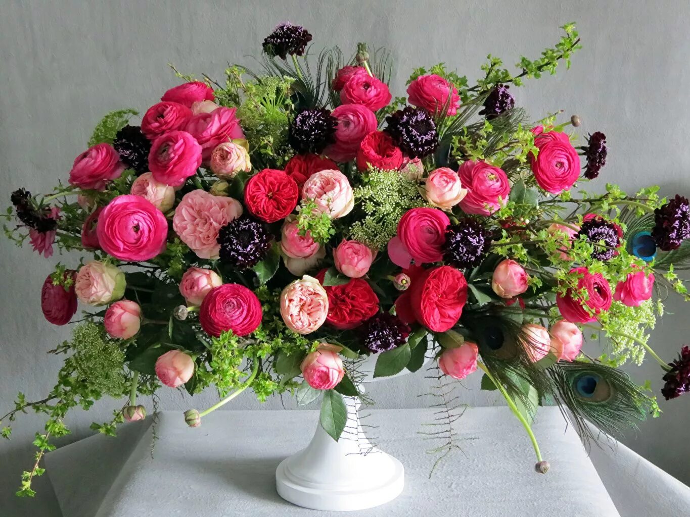 Красивый букет цветов фото с днем рождения Bouquet de renoncules Rose bouquet, Bouquet, Flower arrangements