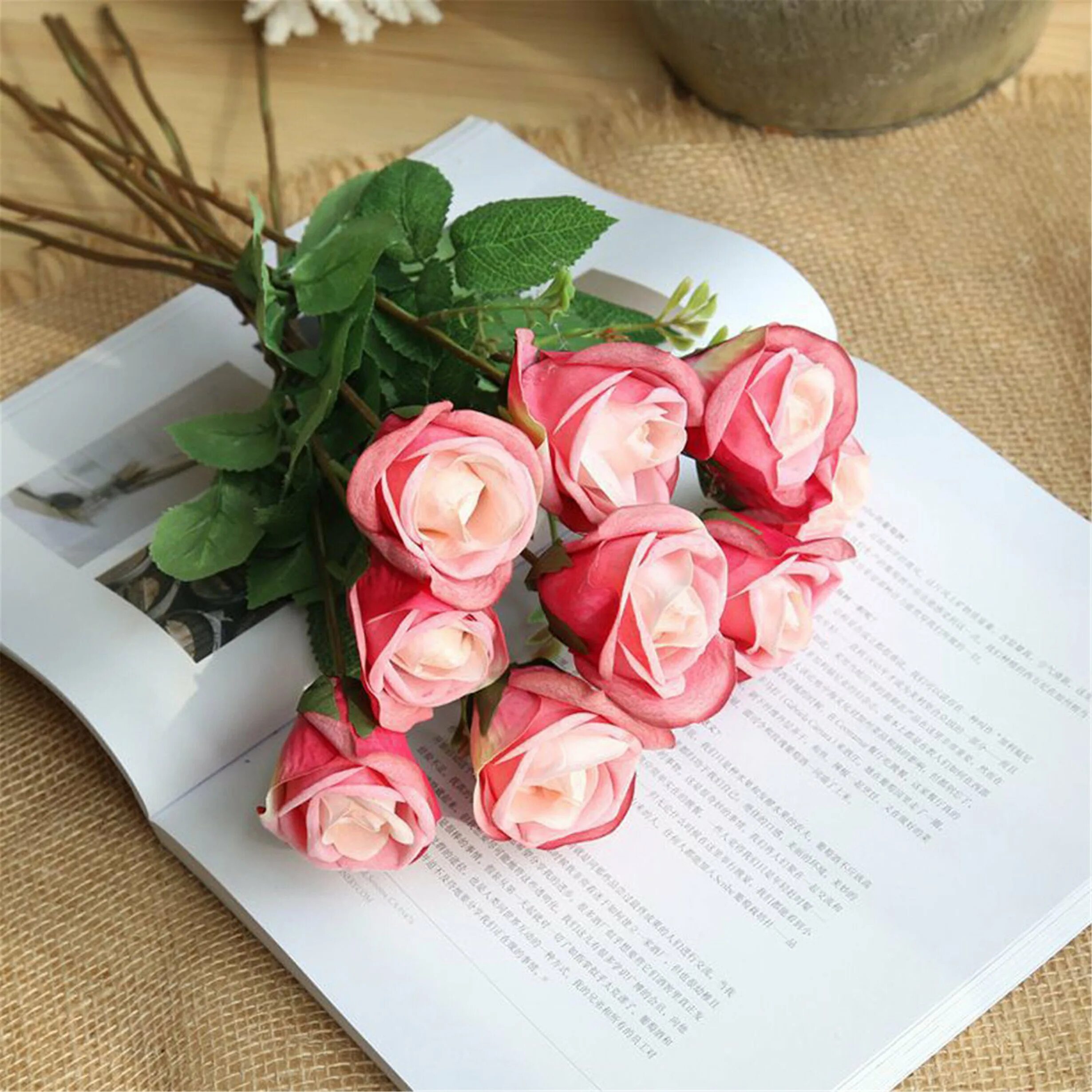 Красивый букет цветов на столе фото Buy Delidge iris Artificial Flowers Home Decor- 5pcs Silk Real Touch Flower Bouq