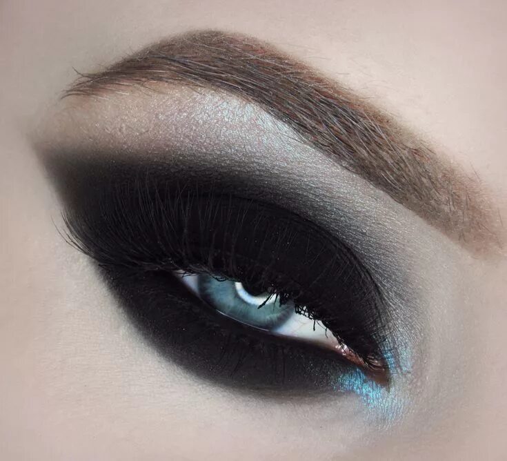 Красивый черный макияж глаз Black Cat Smokey Eye Makeup Tutorial