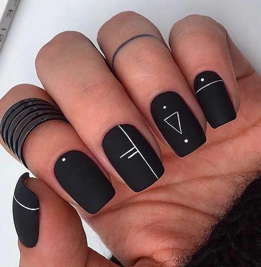 Красивый черный маникюр на короткие ногти 60+ Trendy Matte Black Nails Designs Inspirations For Ladies Black shellac nails