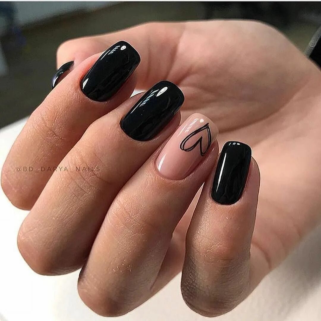 Красивый черный маникюр на квадратных ногтях Black Nails. Heart Nails. Valentine's Nails. Valentine's day nails, Nail art, He