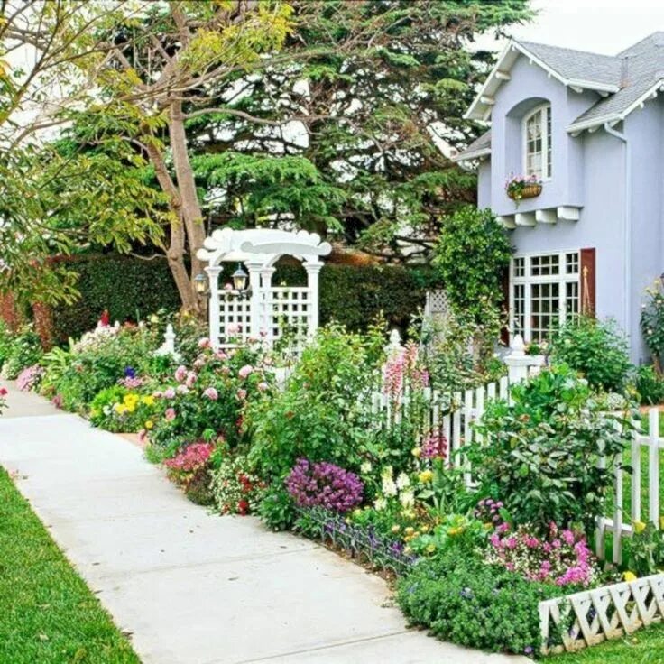 Красивый дачный дизайн фото 129 Beautiful Flower Garden for Your Front Yard - Homiku.com Cottage garden desi