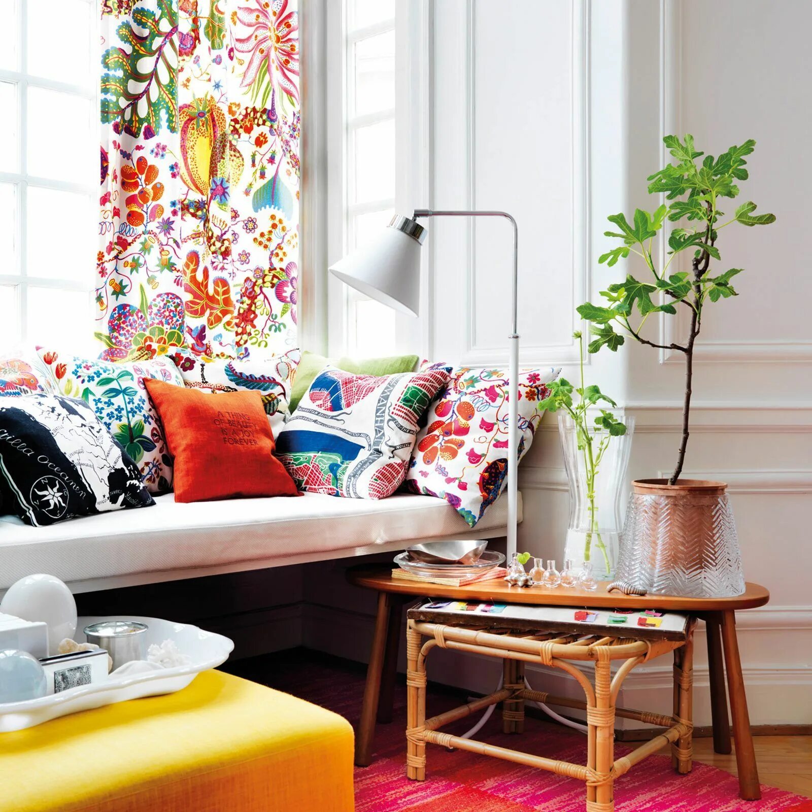Красивый декор для дома Textile Brazil - Svenskt Tenn Online - Linen 315, Josef Frank Living room pillow