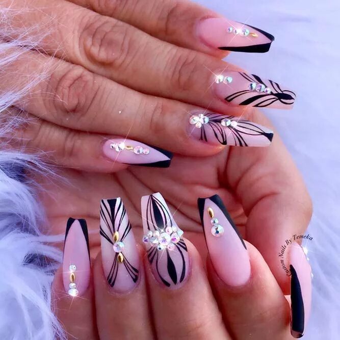 Красивый дизайн длинных ногтей фото новинки Ballerina shaped nails have become popular in no time. There are many things thi