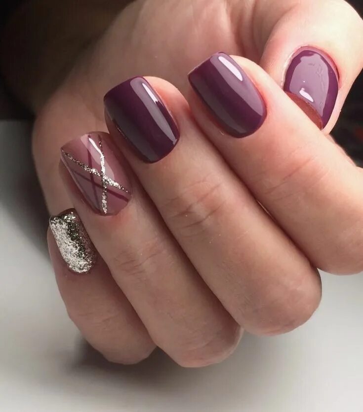 Красивый дизайн квадратного маникюра Маникюр на короткие ногти - фото 2020 года Fall nail colors, Purple nails, Nail 