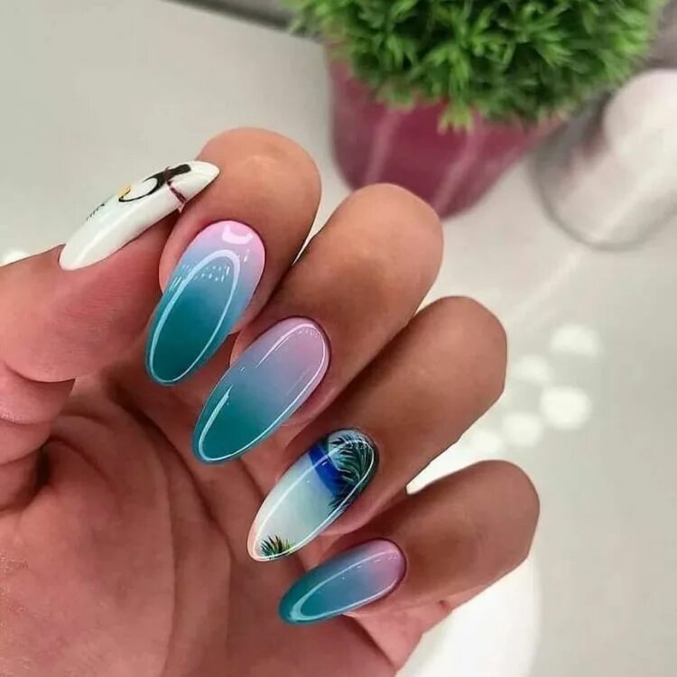 Красивый дизайн маникюра 2020 лето Летний маникюр 2020 модные тенденции Airbrush nails, Nail art designs, Manicure