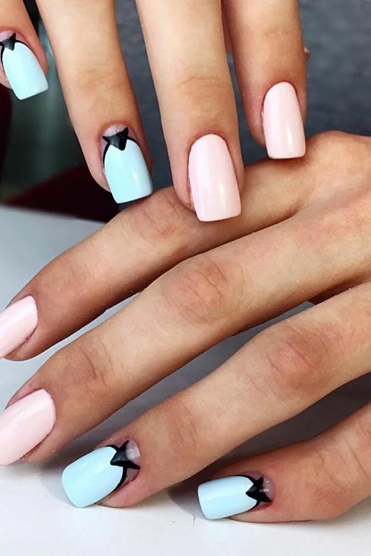 Красивый дизайн маникюра на среднюю длину #french #manicure #designs #france #nails #design #love #nailart #designer #usa 