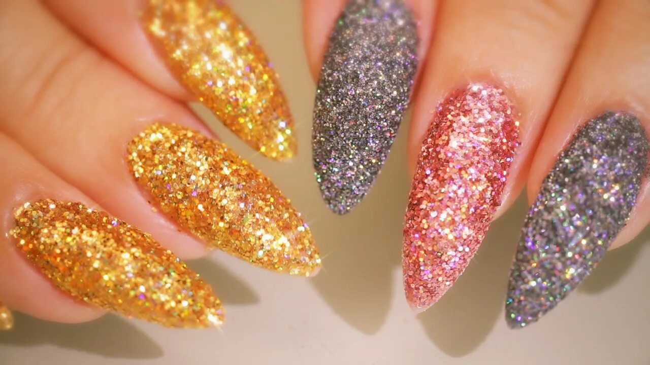Красивый дизайн маникюра с блестками Textured Glitter - Crushed Diamond Powders - YouTube