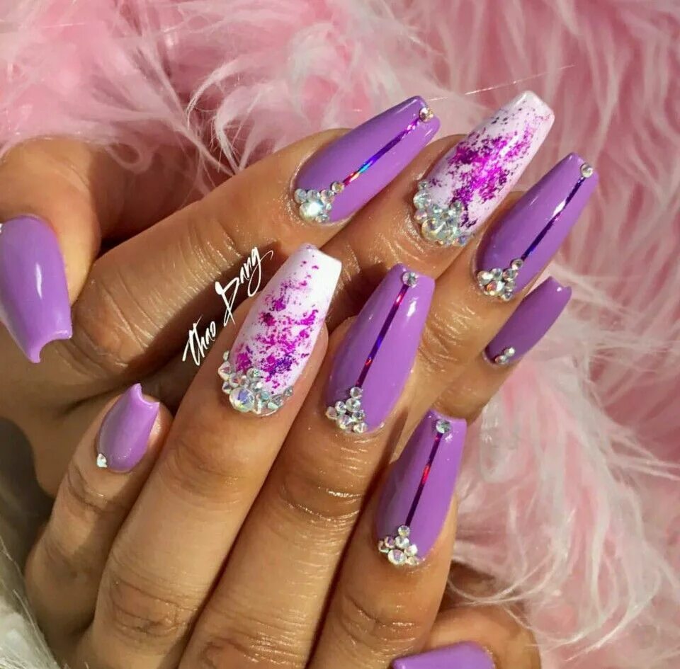 Красивый дизайн ногтей фото картинки Pin on nails Purple nail art, Purple and pink nails, Purple nails