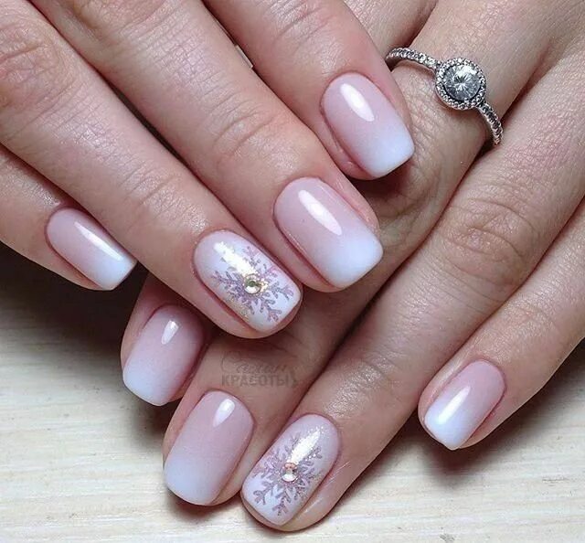 Красивый дизайн ногтей на короткие ногти фото Pin on Maniküre & Pediküre! ❤ Pretty nails classy, Nail designs, Nail art