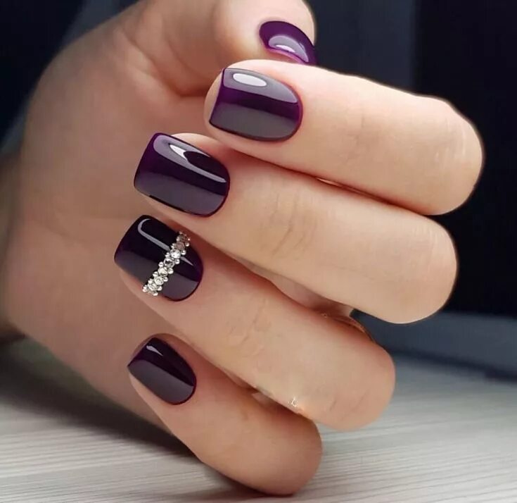 Красивый дизайн ногтей на короткие ногти фото Elegant Purple Nail Designs
