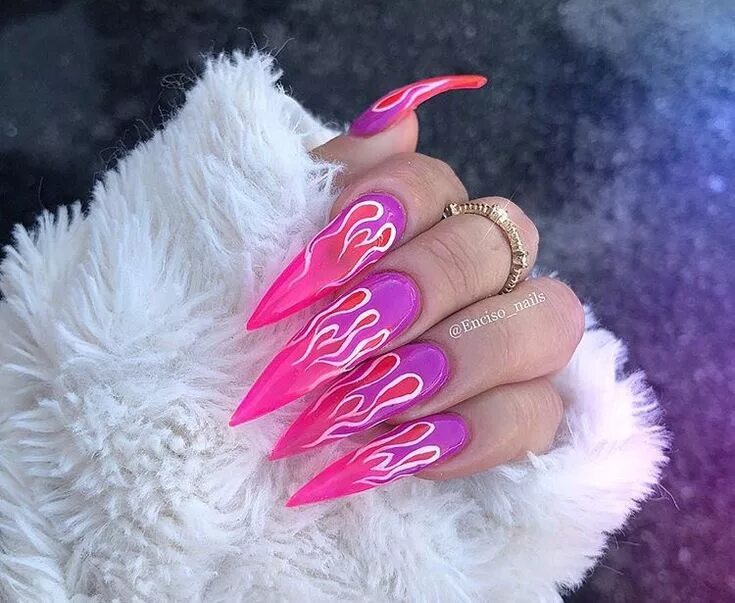 Красивый длинный маникюр www.puddycatshoes.com Ghetto nails, Sharp nails, Best acrylic nails