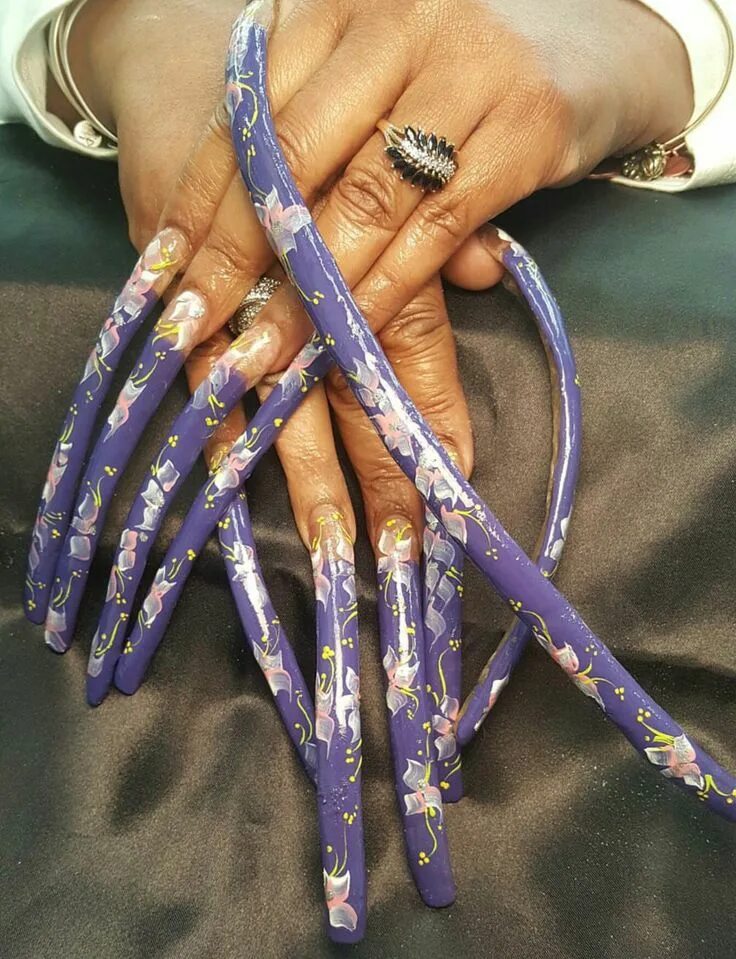 Красивый длинный маникюр Pin on Long Nails Really long nails, Long stiletto nails, Claw nails