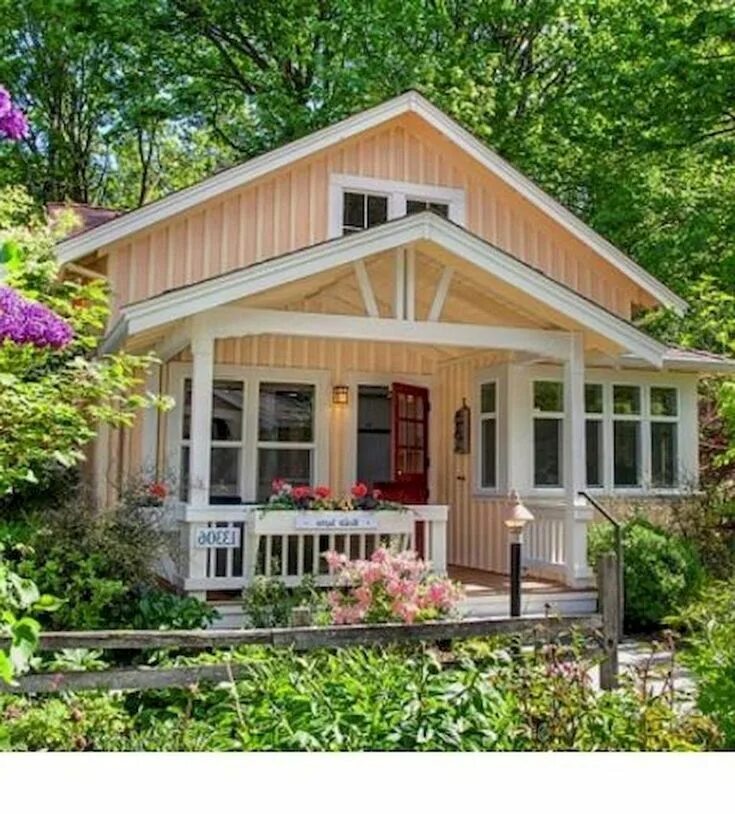 Красивый домик фото снаружи 10+ Best Small Cottage Design Ideas for yaur family Best tiny house, Tiny cottag