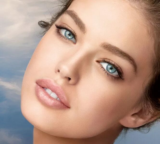 Красивый естественный макияж Face Powder Makeup for Dewy Look, Shine-Free and More- Maybelline in 2024 Beauty