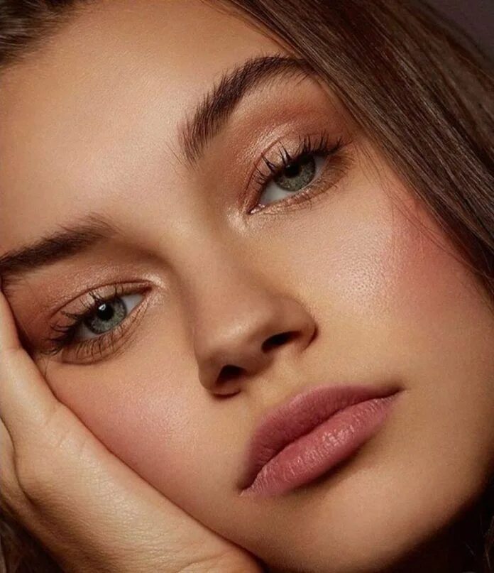 Красивый естественный макияж L'importanza della skincare. Il vero "trucco" si nasconde dietro il makeup! Tren