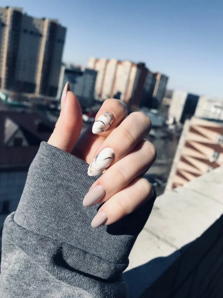 Красивый эстетичный маникюр Маникюр Nail extensions acrylic, Nail extensions, Blue nails