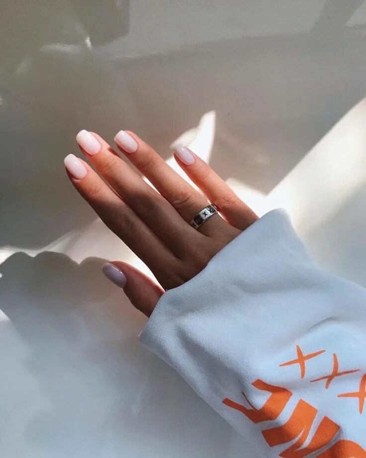 Красивый эстетичный маникюр Идея натурального маникюра Cute acrylic nails, Perfect nails, Pretty nails