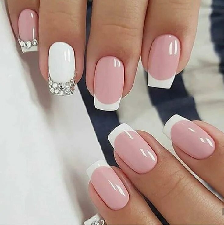 Красивый французский маникюр Pin by Sandra Almanzar on * Nails & More * Gel nails, Square nail designs, Nails
