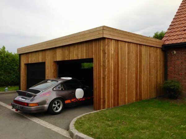 Красивый гараж своими руками фото Garage cedre rouge pas cher sur mesure - Destombes-Bois DESTOMBES BOIS Garage bo