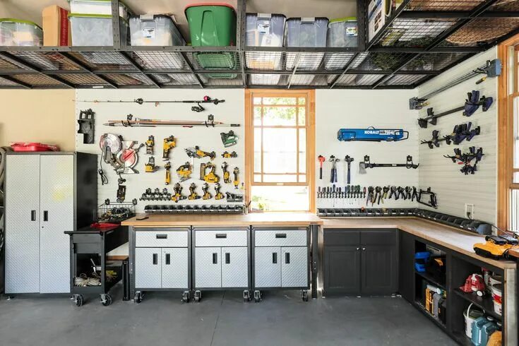 Красивый гараж внутри фото своими руками Storage and Organization in the Garage - Chris Loves Julia Storage and organizat
