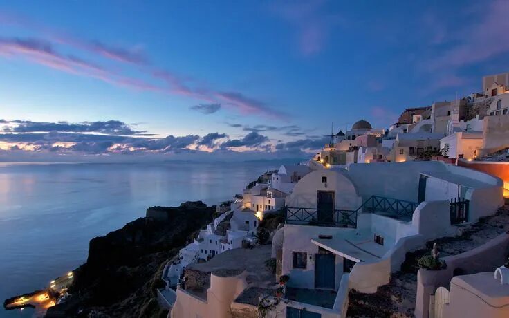 Красивый город красивым морем фото Oia, Greece Places to travel, Santorini greece, Best places to travel