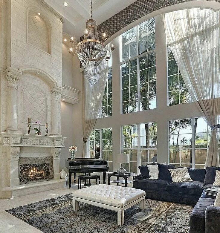 Красивый интерьер большого дома Pin by Stacey on H O M E S Mansion interior, Luxury homes, Luxury homes dream ho