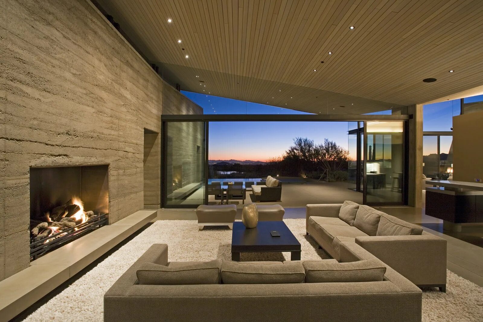Красивый интерьер дома в современном стиле Living Sectional Ottomans Photos from Desert Wing - Dwell