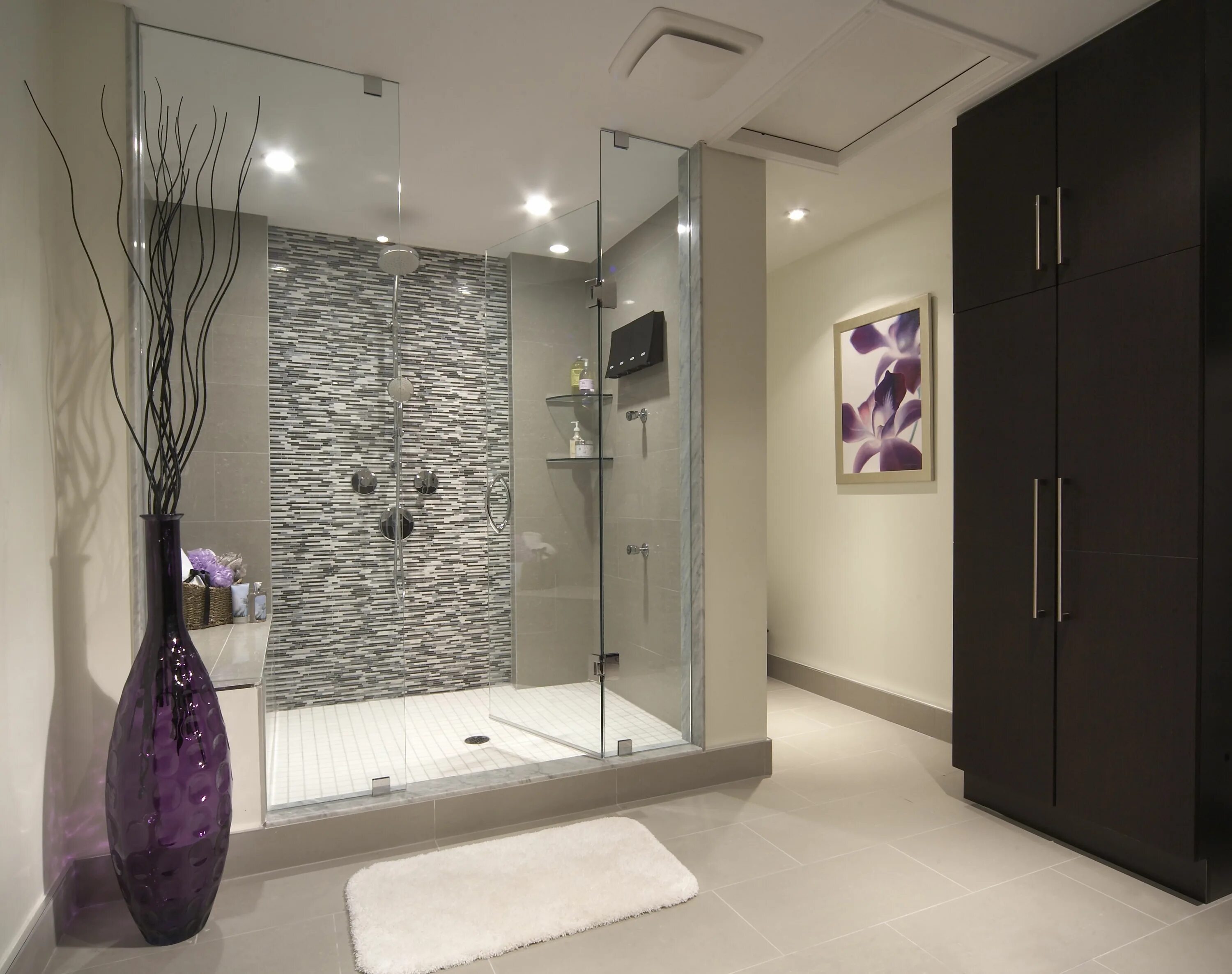 Красивый интерьер душевой комнаты Ghim của Samantha Wampler trên For the Home