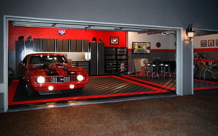 Красивый интерьер гаража RaceDeck Photo Gallery Garage interior, Garage design, Garage remodel