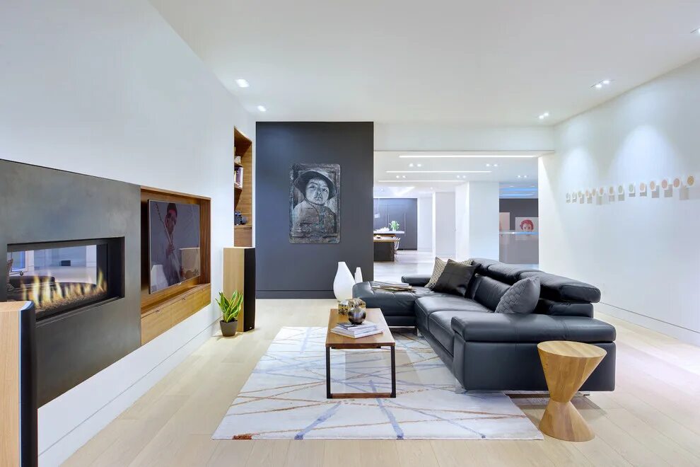 Красивый интерьер гостиной фото в современном Mount Pleasant House - Living Room - Скандинавский - Гостиная - Торонто - от экс