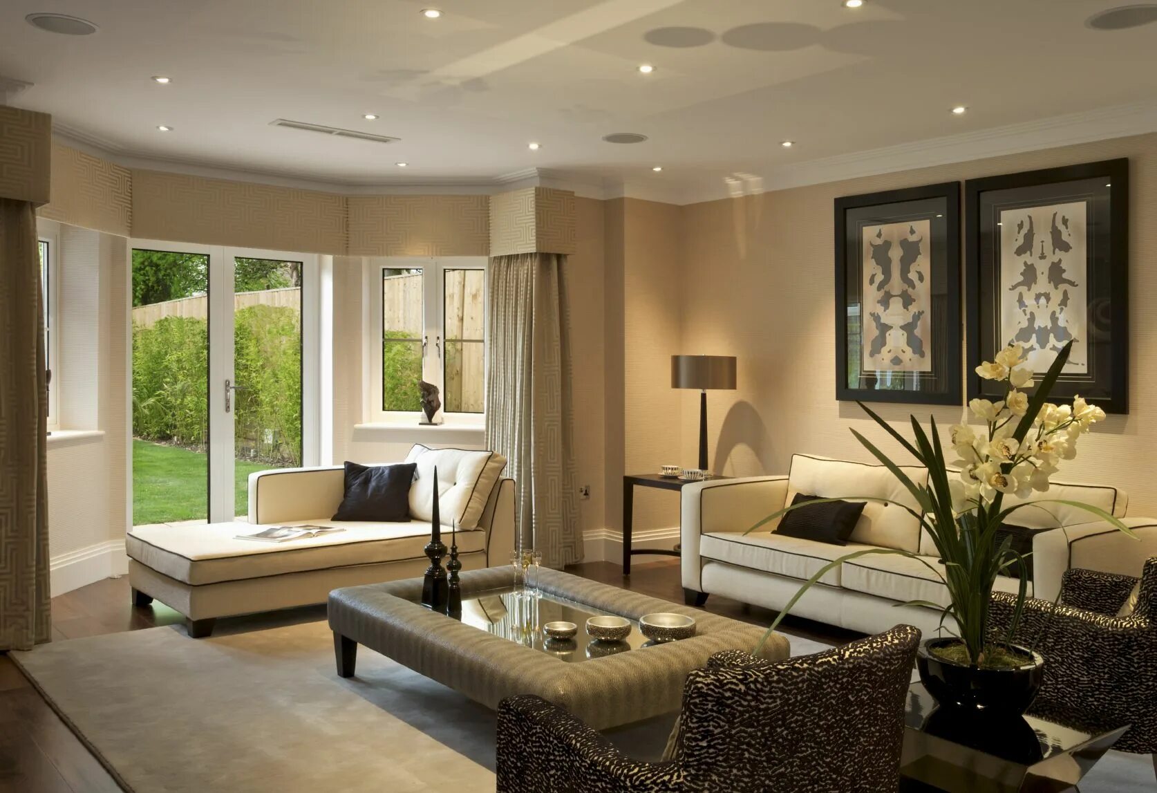 Красивый интерьер гостиной комнаты New Home Builders In Your Area - Built to Order KB Home Interior design living r
