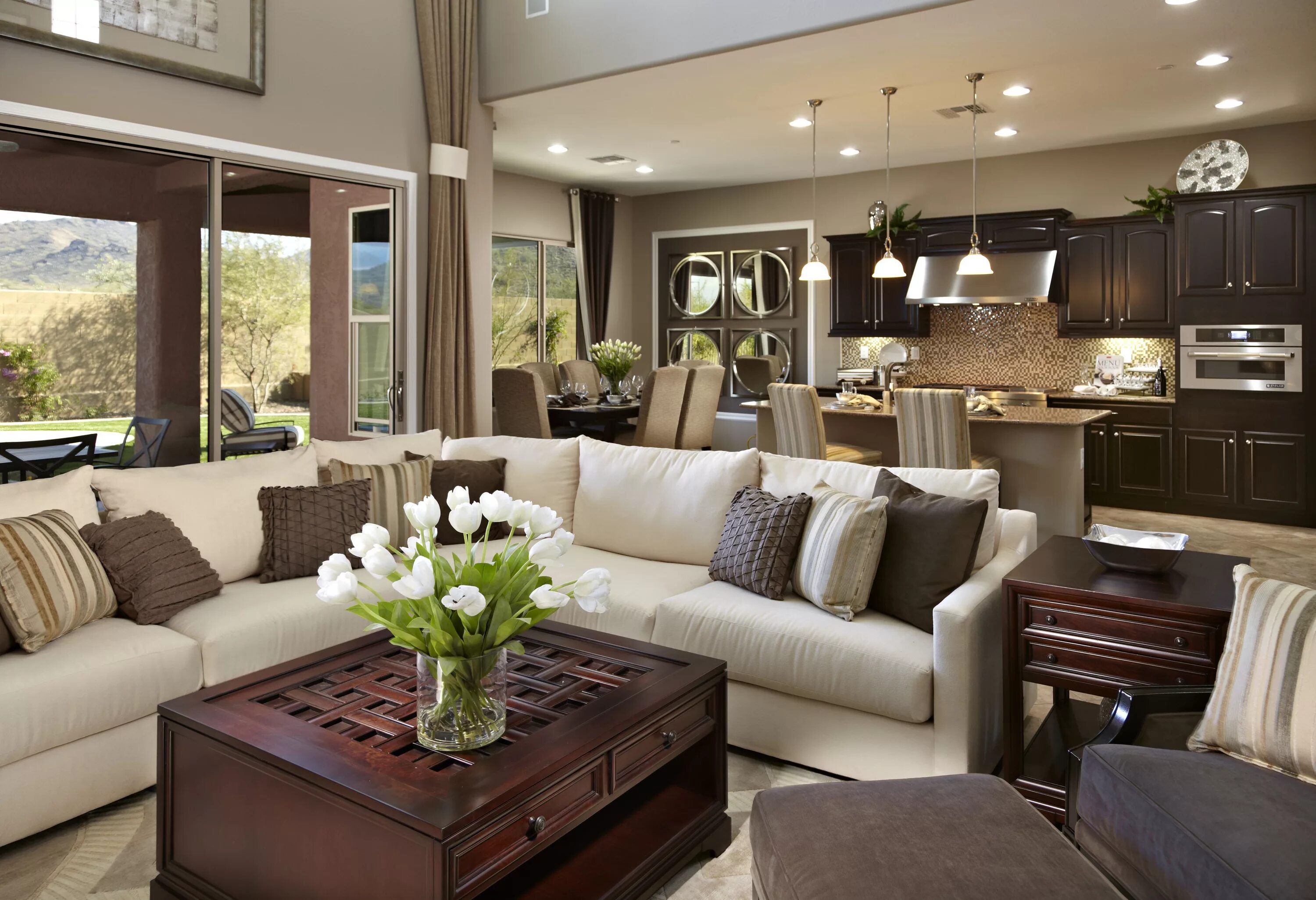 Красивый интерьер кухни гостиной фото Family Room Reveal-Thrifty, Pretty & Functional House design, Beautiful houses i