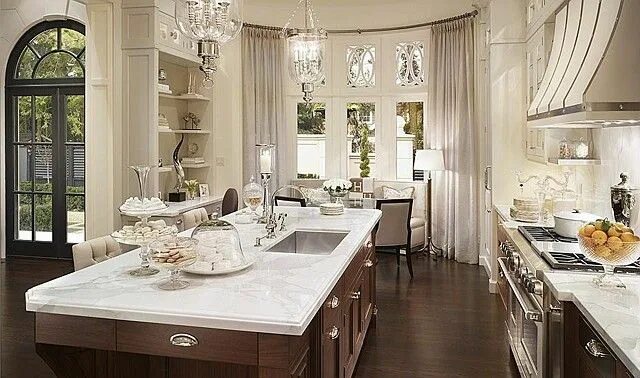Красивый интерьер кухни в доме Home Bunch - An Interior Design & Luxury Homes Blog Kitchen inspirations, Beauti