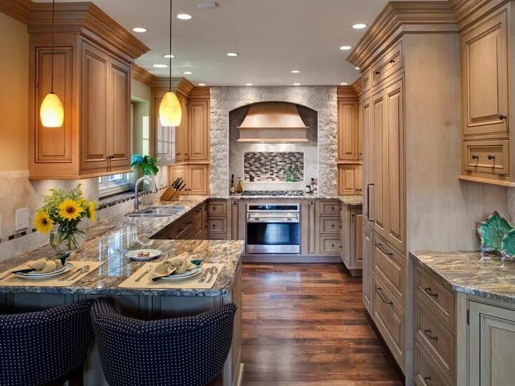Красивый интерьер кухни в квартире interior design - Google Search Kitchen countertops pictures, Kitchen layout, Ki