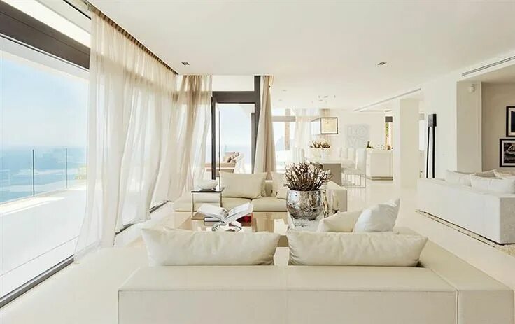 Красивый интерьер квартиры в светлых тонах Luxurious Residential Complex in Costa Blanca House styles, Luxury interior, Int