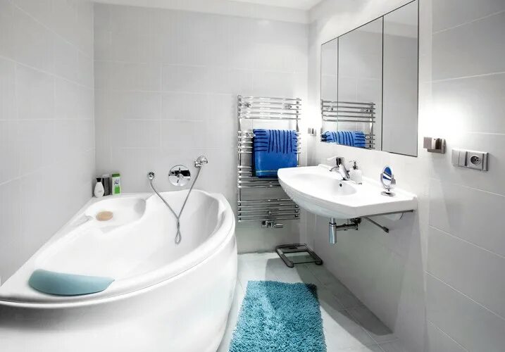 Красивый интерьер маленькой ванны Акриловая ванна Besco Finezja Nova 155x95 WAF-155-NP Правая купить недорого в ма
