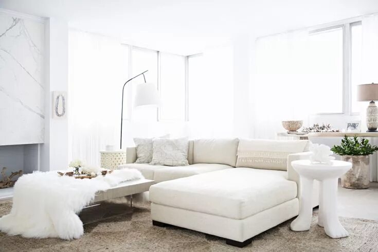 Красивый интерьер в белом цвете Peace, Love and Winter Whites! Home decor bedroom, Home decor, White rooms