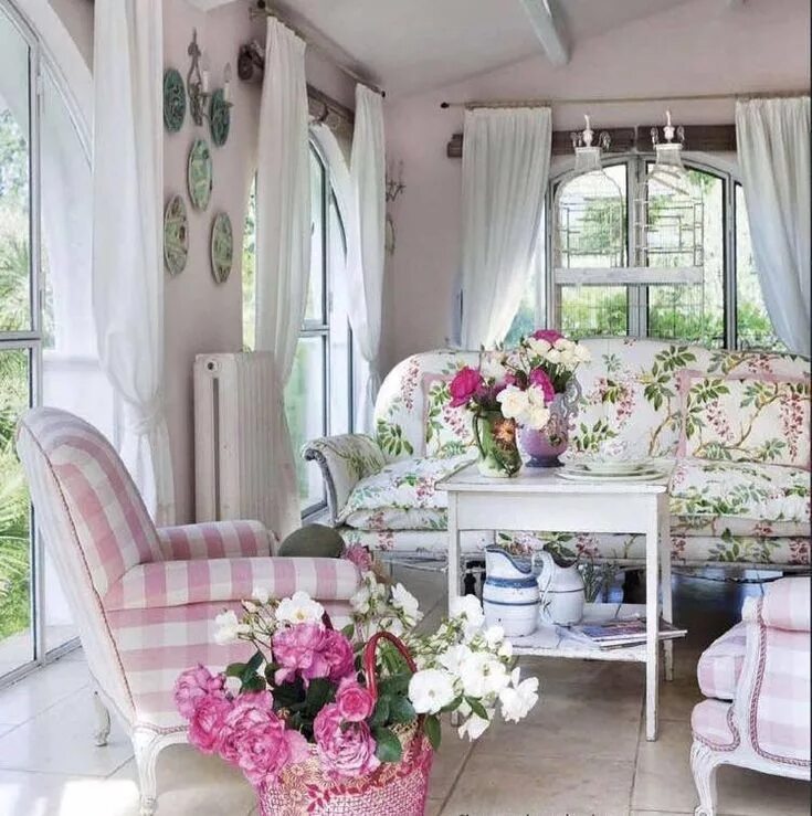 Красивый интерьер в стиле прованс Pin on Beautiful Shabby Chic & Interior Design Chic living room, Shabby chic int